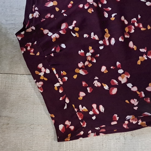 Floral Blouse Shirt - Picture 3 of 4